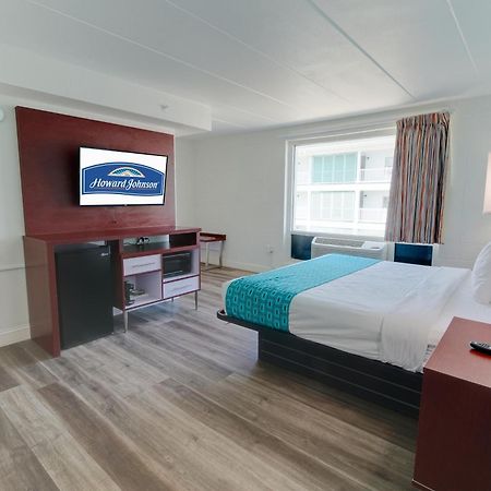 Howard Johnson By Wyndham Virginia Beach At The Beach Екстер'єр фото