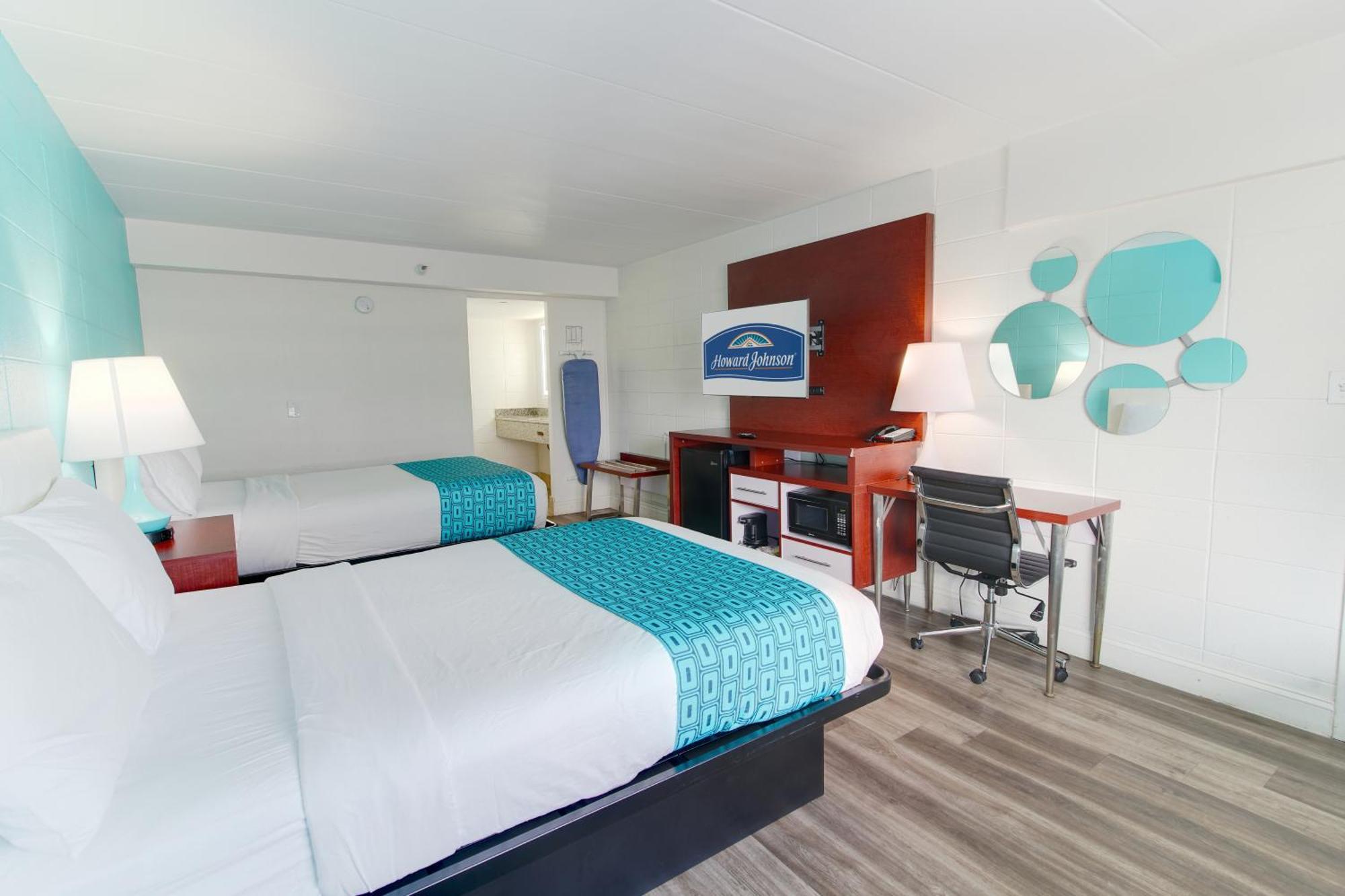Howard Johnson By Wyndham Virginia Beach At The Beach Екстер'єр фото