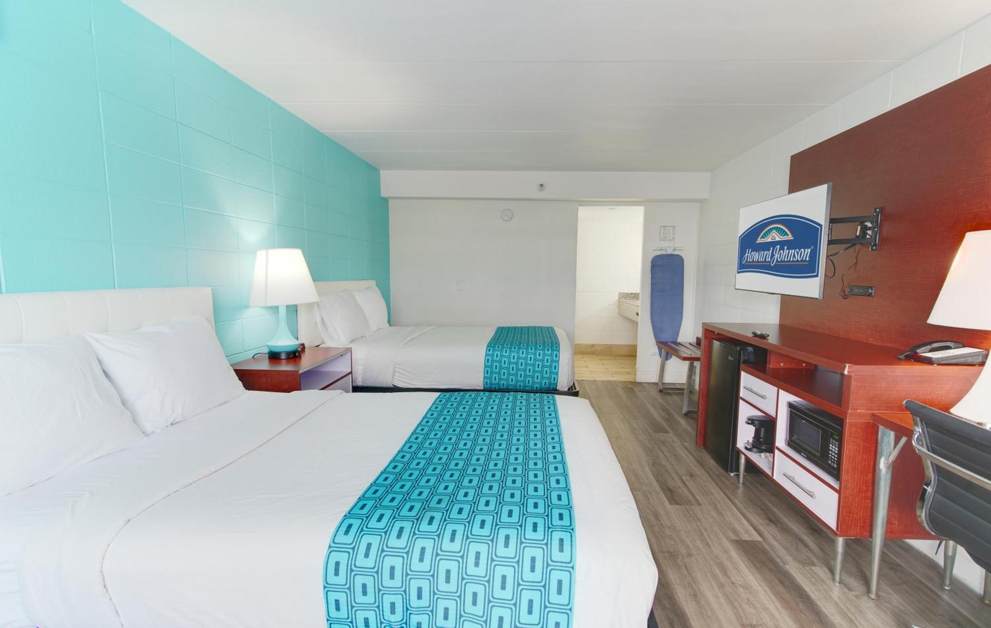 Howard Johnson By Wyndham Virginia Beach At The Beach Екстер'єр фото